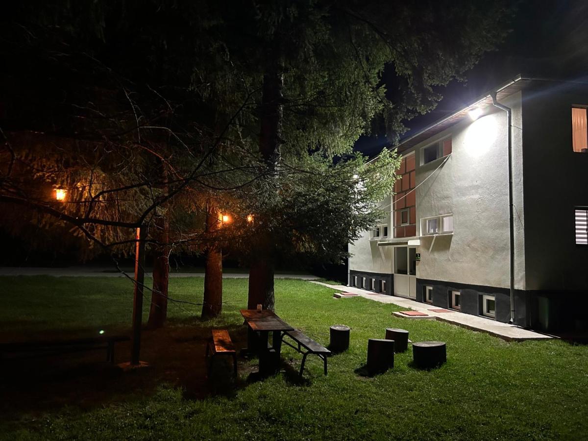 Apartman Zelengora Tjentiste Bagian luar foto
